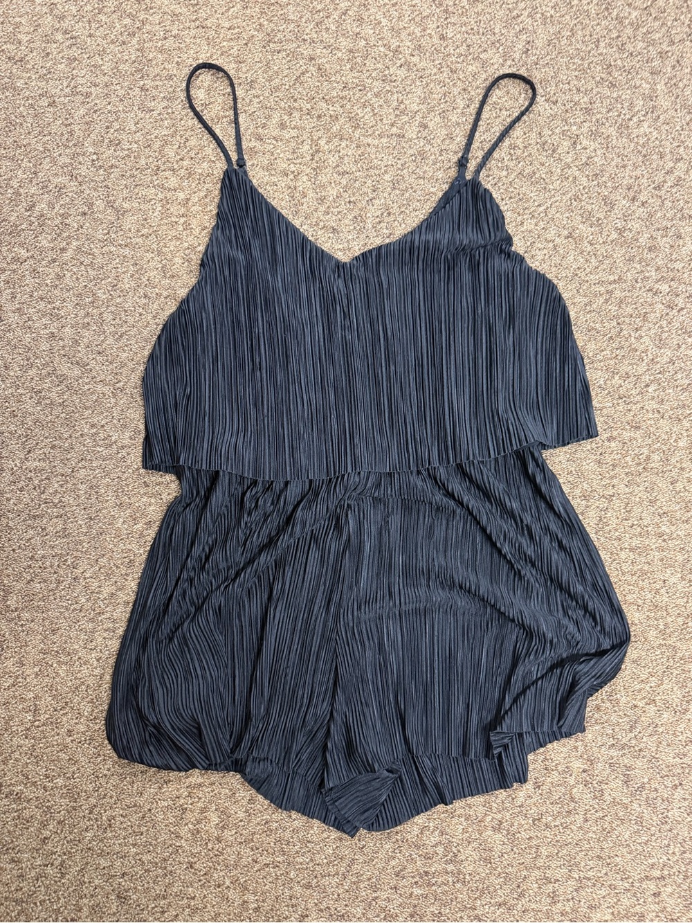 Heart Hips Black Pleated Romper